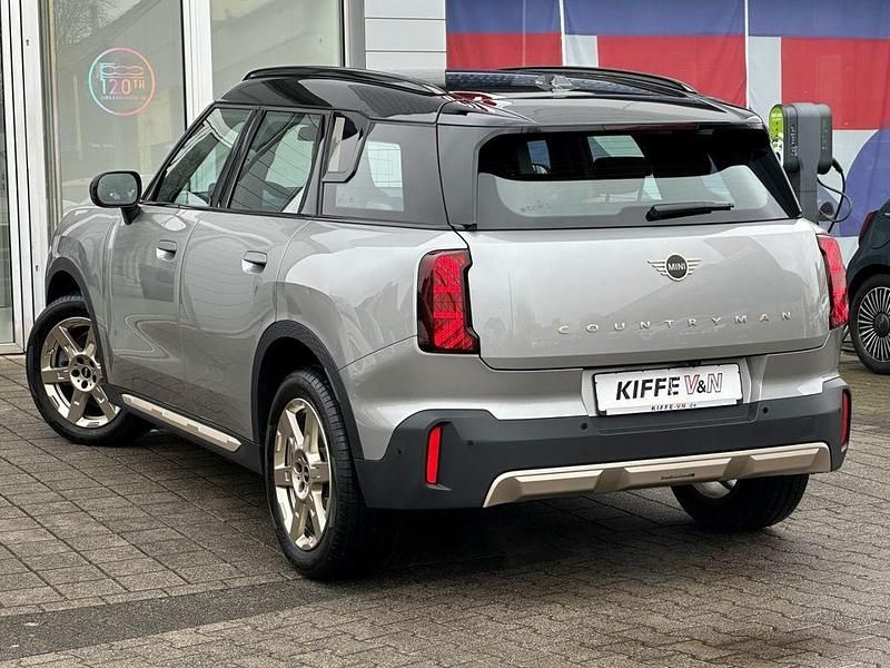 Gebraucht Mini Countryman Favoured 156 PS (114 kW) 2024 Silber SUV