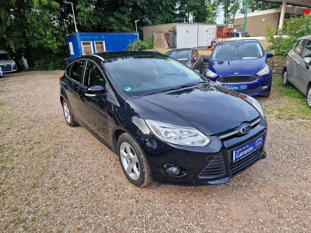 Gebraucht Ford Focus 150 PS (110 kW) 2011 Pantherschwarz metallic Limousine