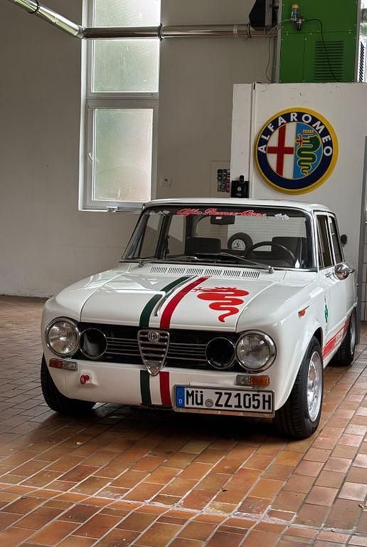 Gebraucht Alfa Romeo Giulia 132 PS (97 kW) 1971 Weiß Limousine