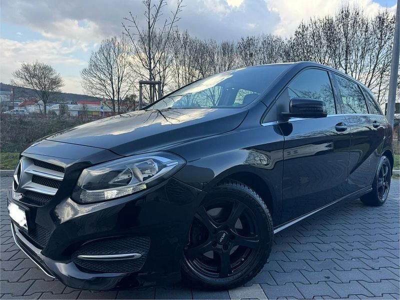 Gebraucht Mercedes B180 116 PS (85 kW) 2018 Schwarz Van / Kleinbus