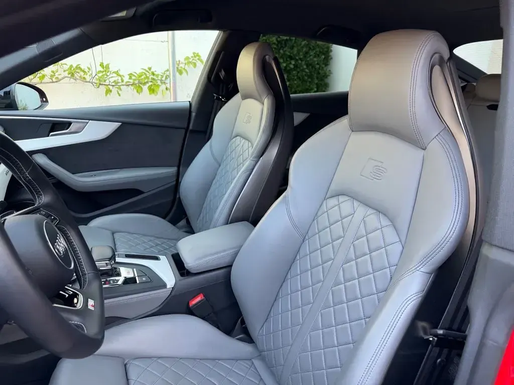 Gebraucht Audi S5 Sportback Sport 354 PS (260 kW) 2018 Rot Kleinwagen