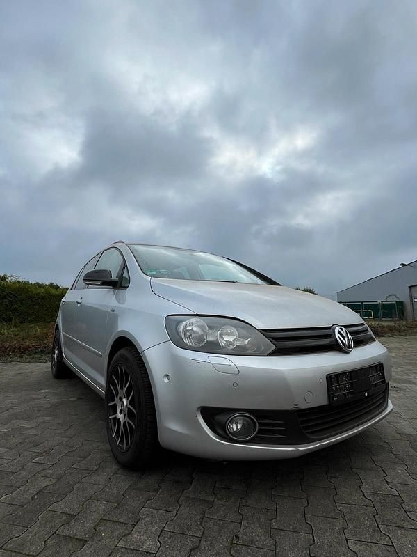 Gebraucht VW Golf VII Edition 122 PS (89 kW) 2012 Silber Kleinwagen
