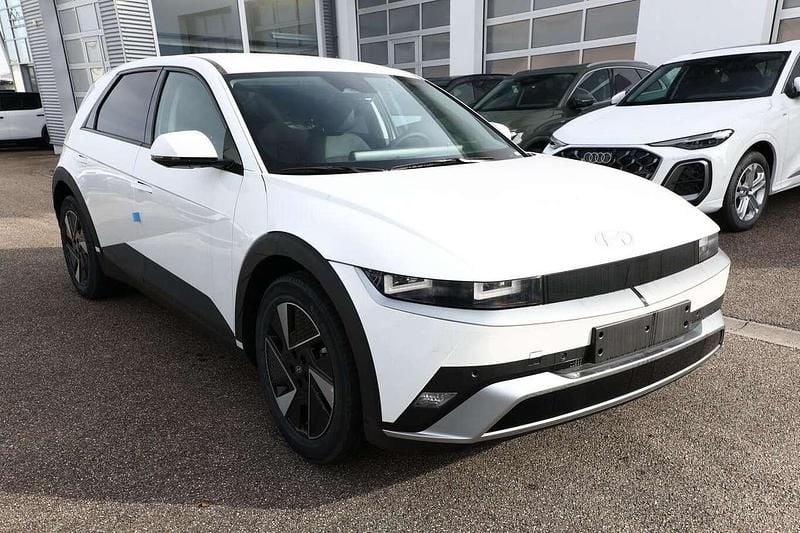 Atlas white Neu 2025 Hyundai Ioniq 6 Techniq Limousine | 36.489 € (Guter Preis) - Bild 1/4