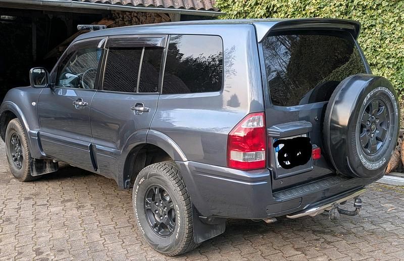 Gebraucht Mitsubishi Pajero 165 PS (121 kW) 2006 Grau SUV