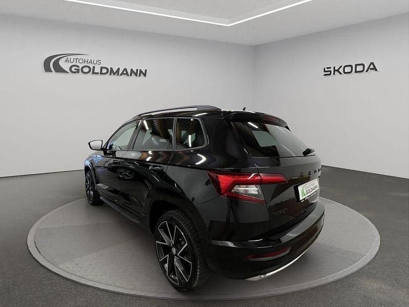 Gebraucht Skoda Karoq SportLine 150 PS (110 kW) 2022 Blackmagic perleffekt SUV