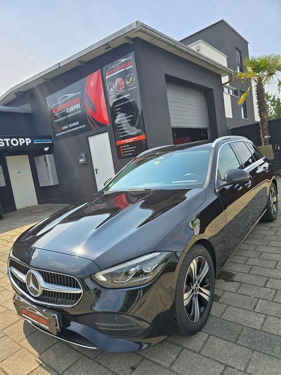 Schwarz Gebraucht 2022 Mercedes C220 Limousine | 29.500 € (Guter Preis) - Bild 1/4
