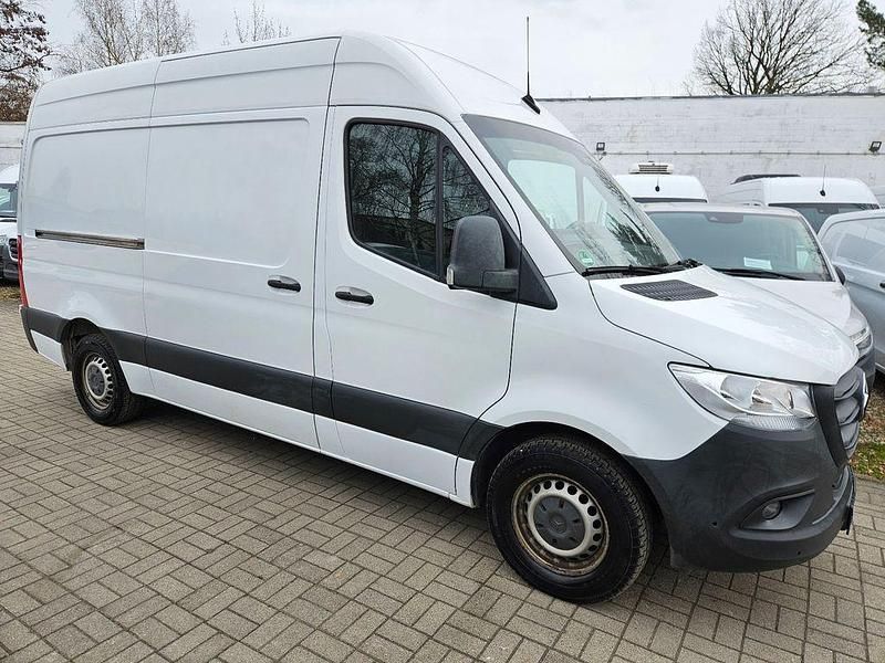 Gebraucht Mercedes Sprinter 163 PS (119 kW) 2019 Weiß Van