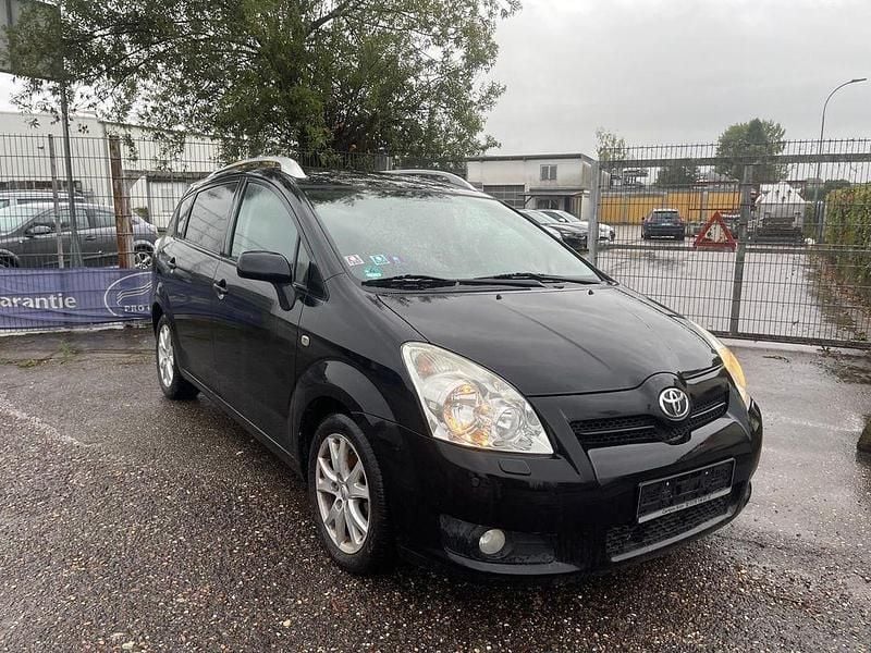 Schwarz Gebraucht 2009 Toyota Corolla Verso Executive Van / Kleinbus | 2.490 € (Superpreis) - Bild 1/4