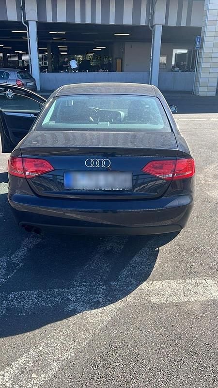 Gebraucht Audi A4 211 PS (155 kW) 2011 Blau Limousine