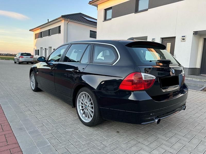 Gebraucht BMW 335 286 PS (210 kW) 2007 Schwarz Kombi