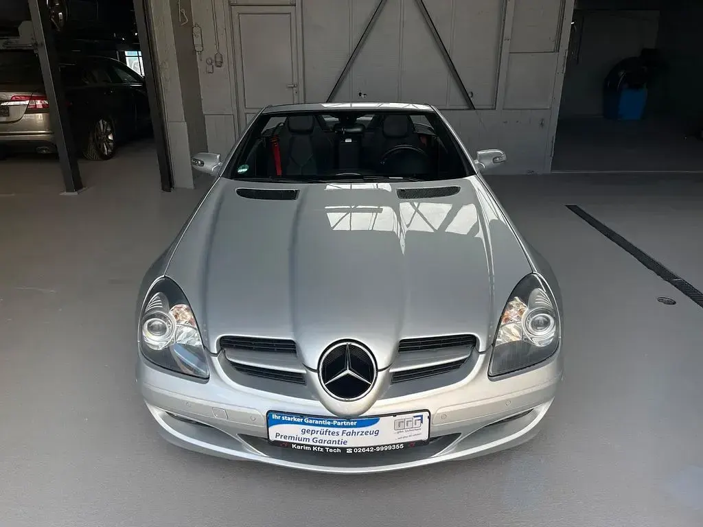Gebraucht Mercedes SLK200 163 PS (119 kW) 2007 Silber Cabrio
