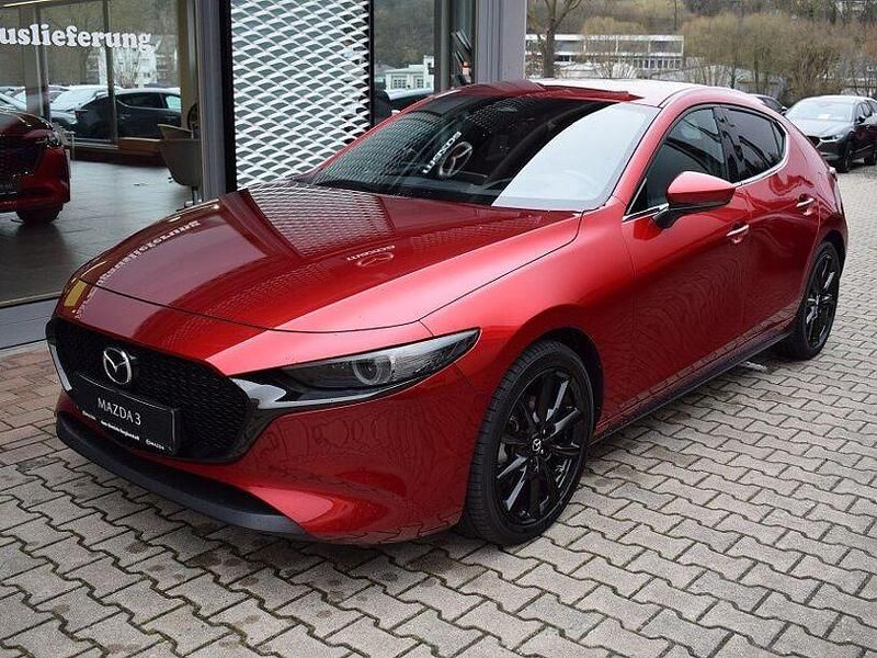 Gebraucht Mazda 3 Exclusive-Line 186 PS (136 kW) 2024 Rot Limousine