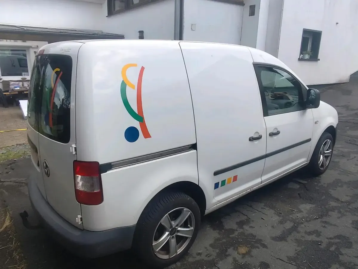 Gebraucht VW Caddy 105 PS (77 kW) 2008 Weiß Van / Kleinbus