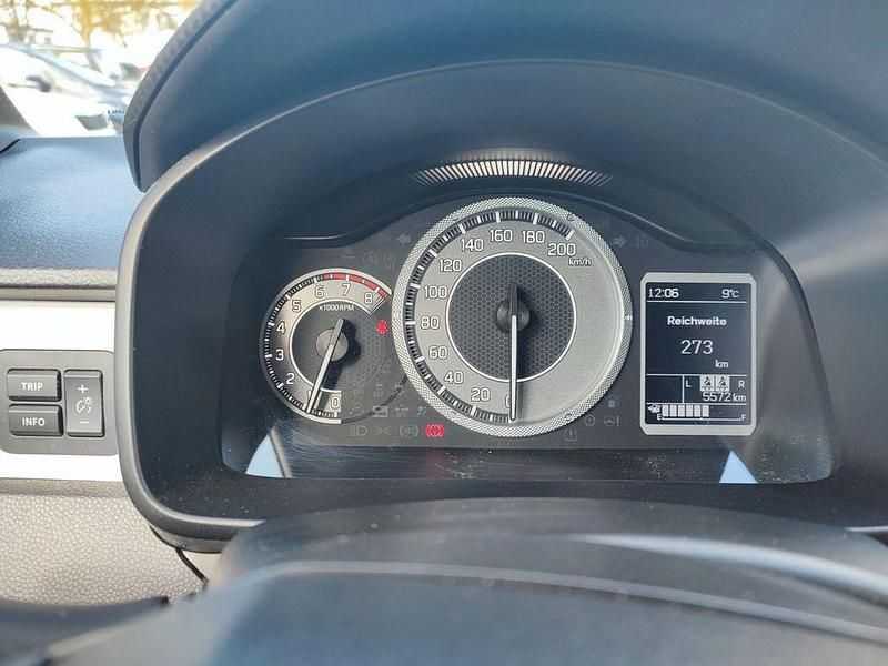 Gebraucht Suzuki Ignis Comfort+ 83 PS (61 kW) 2024 Orange SUV
