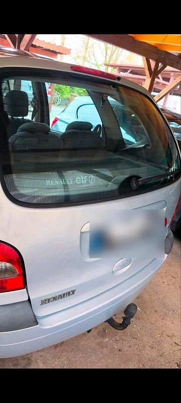 Gebraucht Renault Scénic 107 PS (78 kW) 2002 Silber Van / Kleinbus