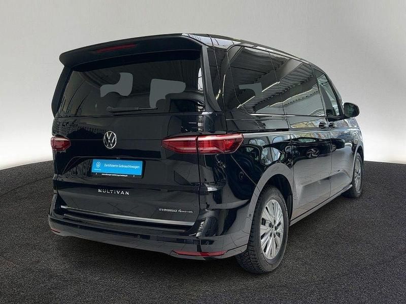 Gebraucht VW Multivan Style 177 PS (130 kW) 2025 Schwarz Van
