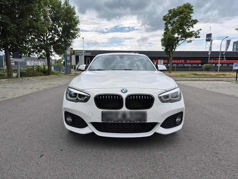 Weiß Gebraucht 2019 BMW 118 M Sport Kleinwagen | 11.999 € (Superpreis) - Bild 1/4