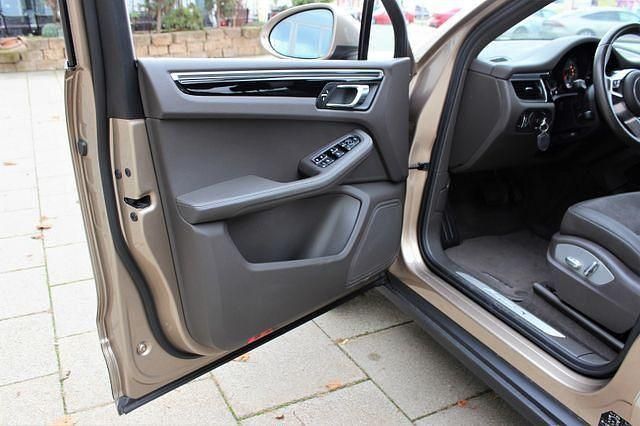 Gebraucht Porsche Macan S 340 PS (250 kW) 2015 Gold SUV
