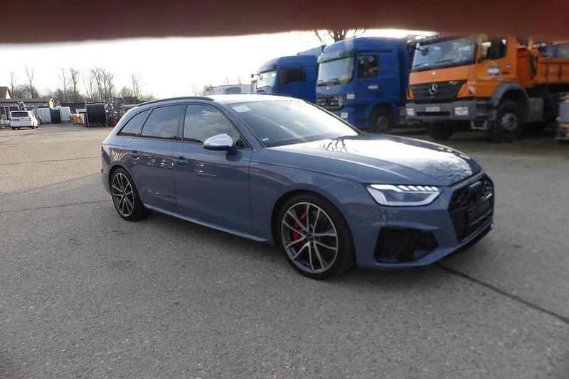 Gebraucht Audi S4 Sport 341 PS (250 kW) 2023 Grau Limousine