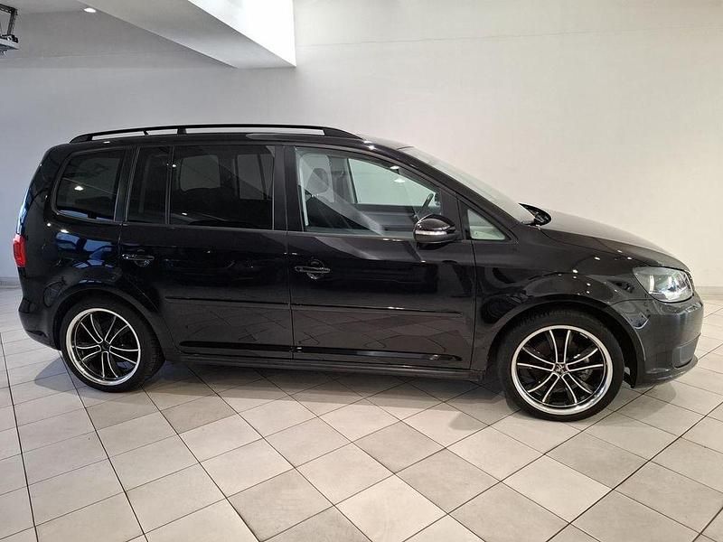 Gebraucht VW Touran 140 PS (102 kW) 2012 Schwarz Van / Kleinbus
