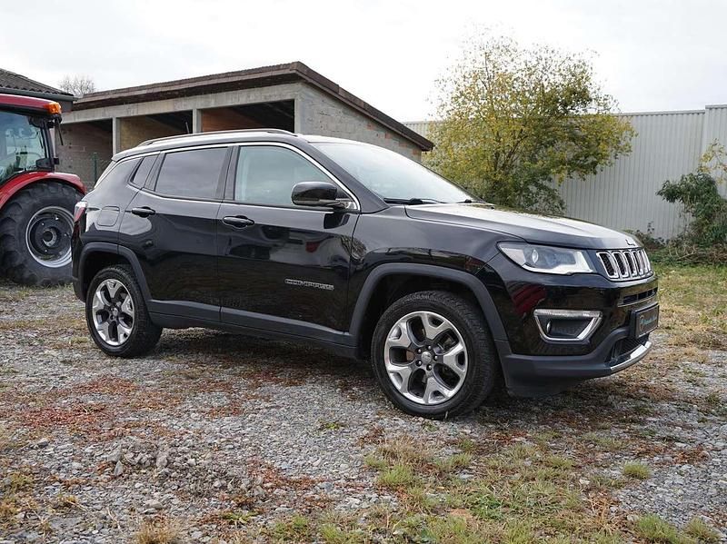 Gebraucht Jeep Compass Limited 170 PS (125 kW) 2019 Diamond black SUV