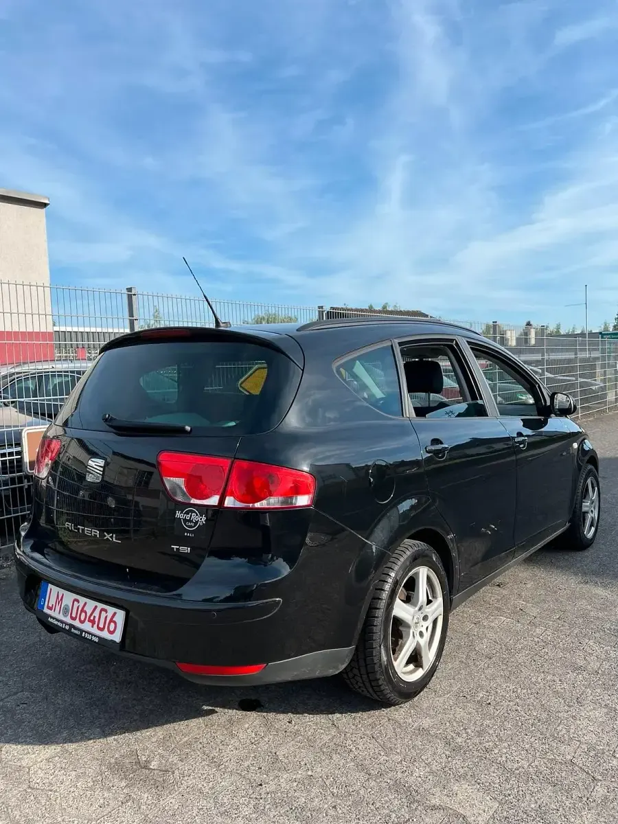 Gebraucht Seat Altea XL 125 PS (91 kW) 2015 Schwarz Van / Kleinbus