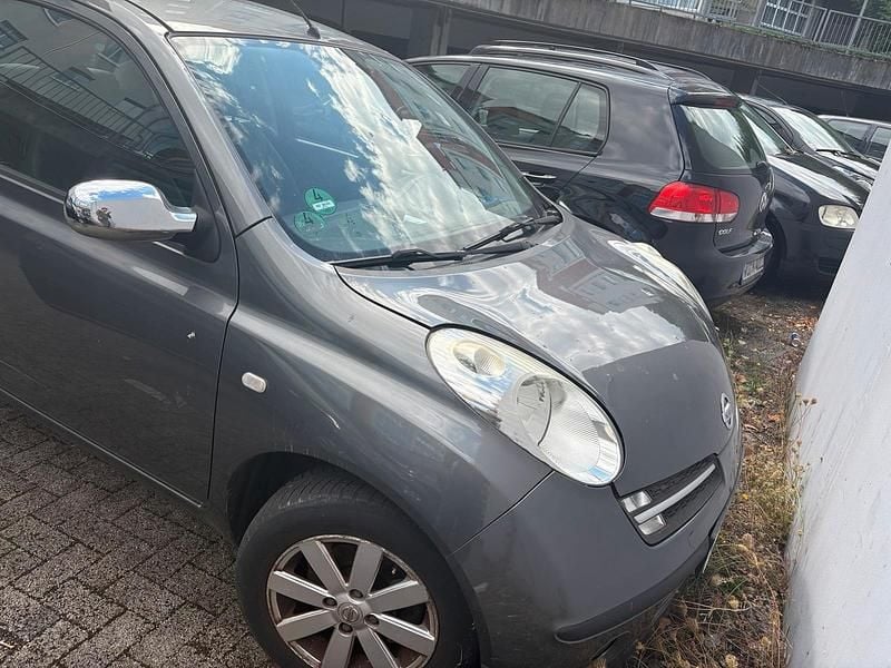 Grau Gebraucht 2006 Nissan Micra Kleinwagen | 680 € - Bild 1/4