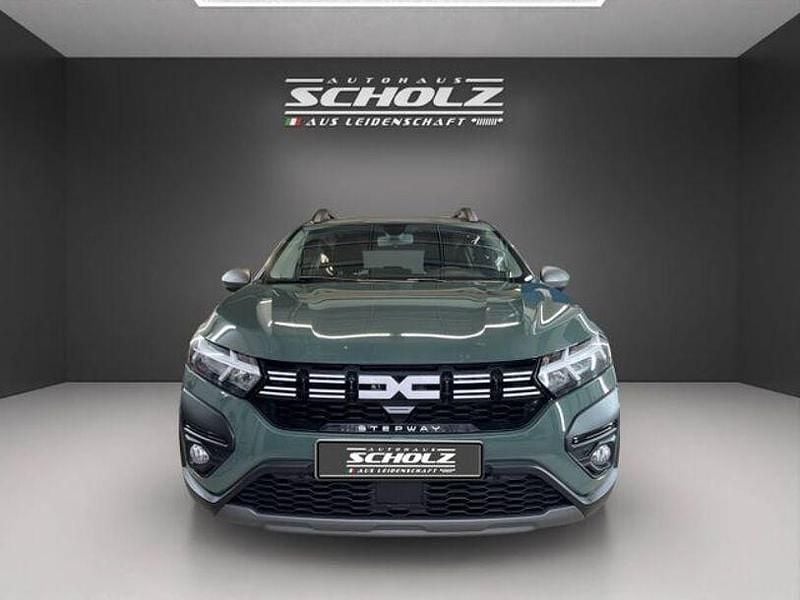 Gebraucht Dacia Sandero 91 PS (66 kW) 2023 Grün Kleinwagen