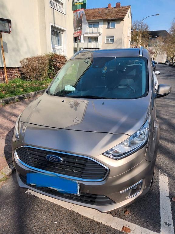 Gebraucht Ford Tourneo Connect Titanium 120 PS (88 kW) 2019 Grau Van / Kleinbus