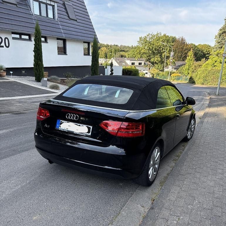 Gebraucht Audi A3 Cabriolet Ambition 105 PS (77 kW) 2010 Schwarz Cabrio