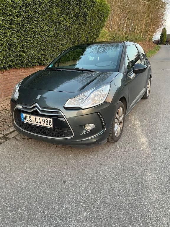 Gebraucht Citroën DS3 So Chic 120 PS (88 kW) 2013 Grau Kleinwagen