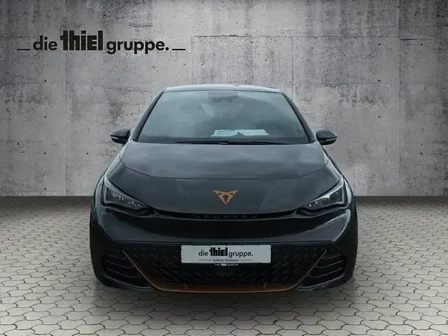 Second-hand Cupra Born 150 kW (204 CP) 2024 Gri Hatchback