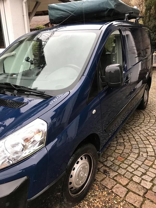 Gebraucht Toyota Proace 122 PS (89 kW) 2015 Blau Van / Kleinbus