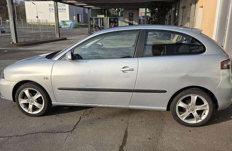 Gebraucht Seat Ibiza Sport 86 PS (63 kW) 2008 Silber Limousine