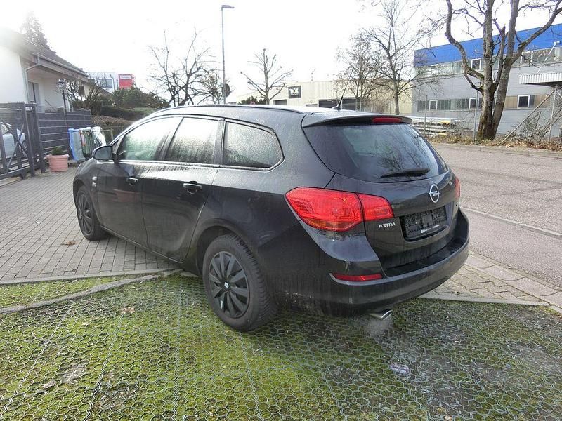 Gebraucht Opel Astra 120 PS (88 kW) 2012 Schwarz Kombi