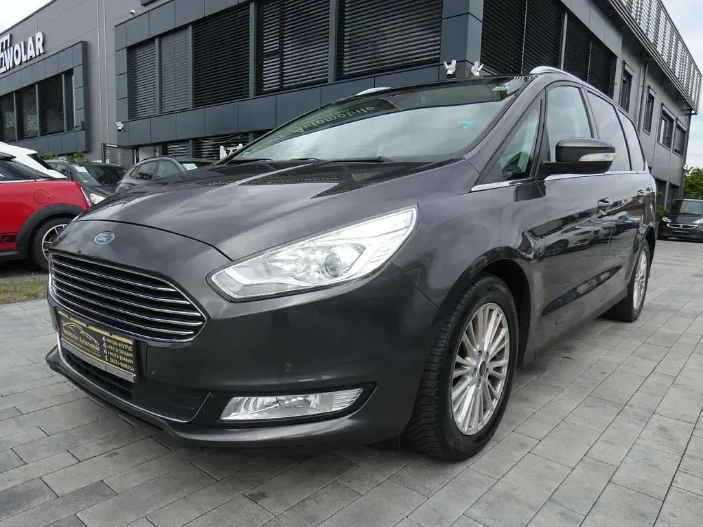 Gebraucht Ford Galaxy Titanium 150 PS (110 kW) 2018 Magneticgrau (metallic) Van / Kleinbus