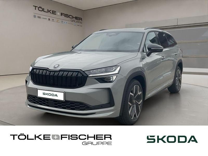 Grau Gebraucht 2025 Skoda Kodiaq SportLine SUV | 52.222 € (Teuer) - Bild 1/4