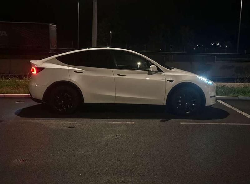 Gebraucht Tesla Model Y 378 kW (514 PS) 2024 Weiß SUV
