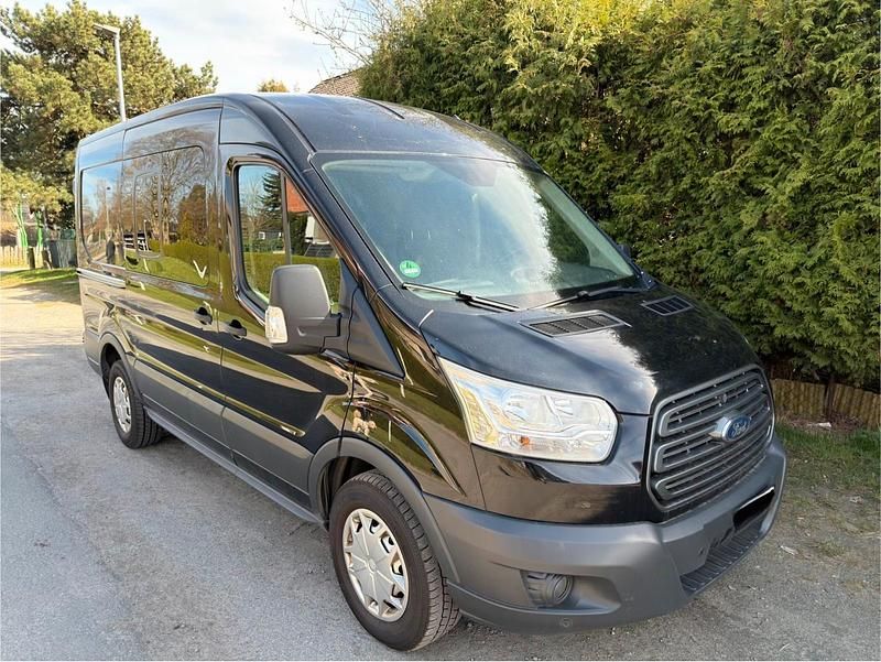 Second-hand Ford Transit 131 CP (96 kW) 2017 Negru Monovolum