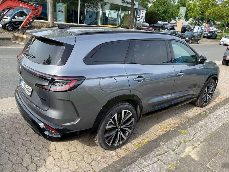 Gebraucht Renault Espace Iconic 131 PS (96 kW) 2023 Grau Van / Kleinbus