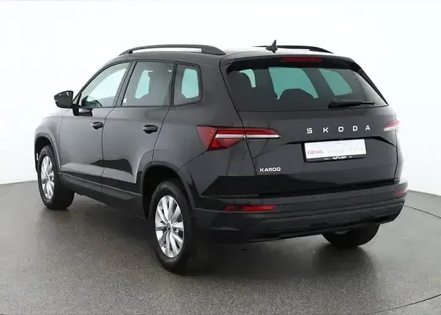 Neu Skoda Karoq 150 PS (110 kW) 2026 Blackmagicmet. SUV