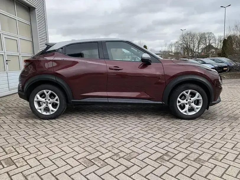Gebraucht Nissan Juke N-Connecta 117 PS (86 kW) 2020 Silber SUV