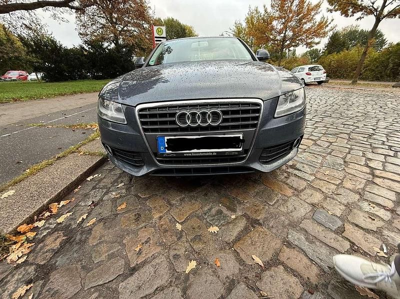 Gebraucht Audi A4 Ambiente 160 PS (117 kW) 2008 Grau Kombi