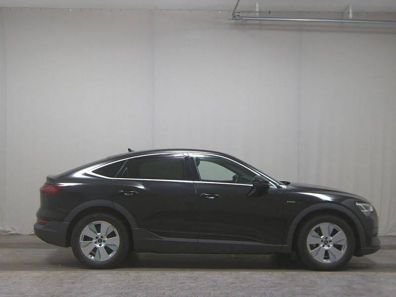 Schwarz Gebraucht 2021 Audi e-tron Sportback Ambiente SUV | 28.980 € (Superpreis) - Bild 1/4