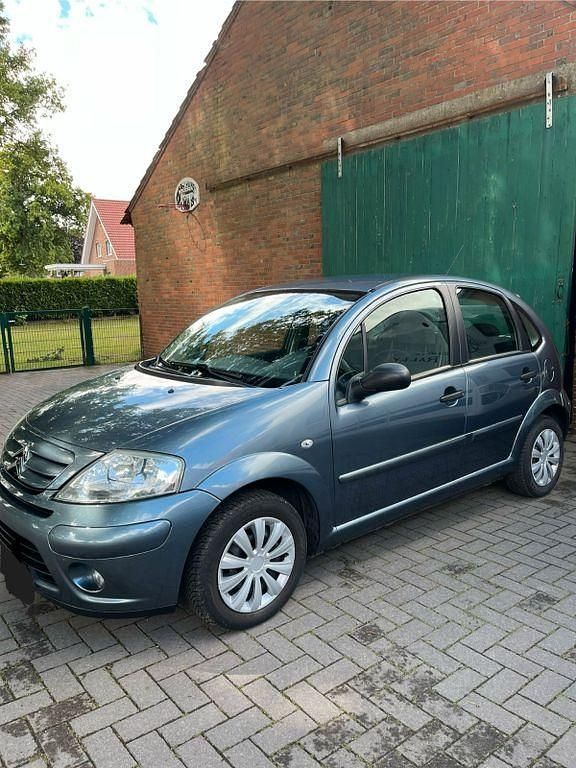 Grau Gebraucht 2006 Citroën C3 Comfort Kleinwagen | 3.750 € (Teuer) - Bild 1/4