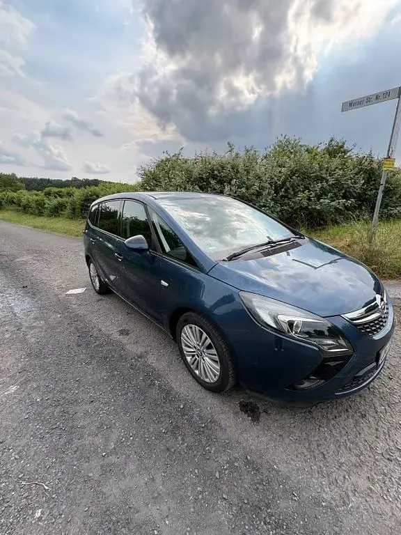 Gebraucht Opel Zafira Tourer Edition 140 PS (102 kW) 2016 Blau Van / Kleinbus
