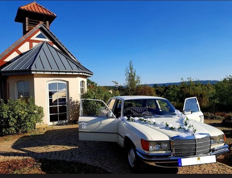 Weiß Gebraucht 1973 Mercedes 280 SE Limousine | 13.000 € - Bild 1/4