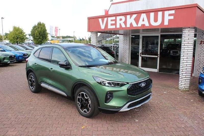 Gebraucht Ford Kuga Active X 243 PS (178 kW) 2024 Grün SUV