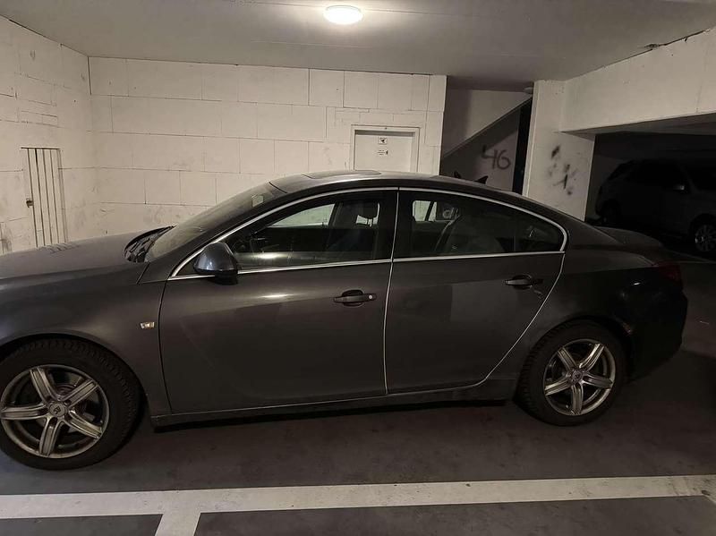 Gebraucht Opel Insignia Sport 220 PS (161 kW) 2008 Limousine