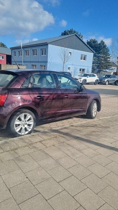 Gebraucht Audi A1 122 PS (89 kW) 2012 Violet Kleinwagen